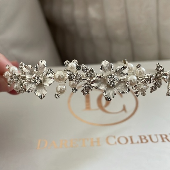 Dareth Colburn Floral Headband - Picture 2 of 5
